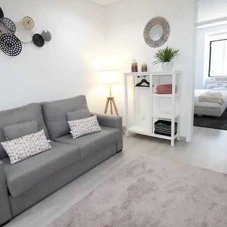 Moderno Nas Olaias A 5 Minutos Da Faculdade Isel E Ist Apartmán Lisboa