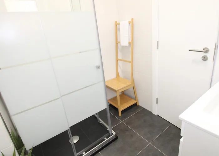 Moderno Nas Olaias A 5 Minutos Da Faculdade Isel E Ist *